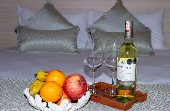 fruit basket and wine superior deluxe